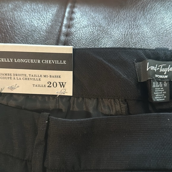 NWT L & T Kelly Ankle high Straight Leg, Mid Rise Black Pants/ pockets. Size 20W - Picture 6 of 8